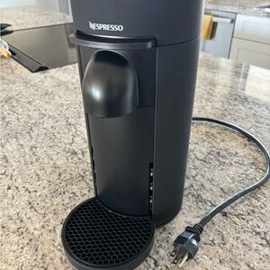 Nespresso VertuoPlus Matte Black Machine